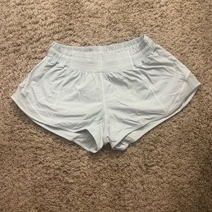 lululemon hottie hot shorts